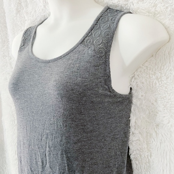 Banana Republic Gray Soft Lace Inset Tank Top - Picture 3 of 7